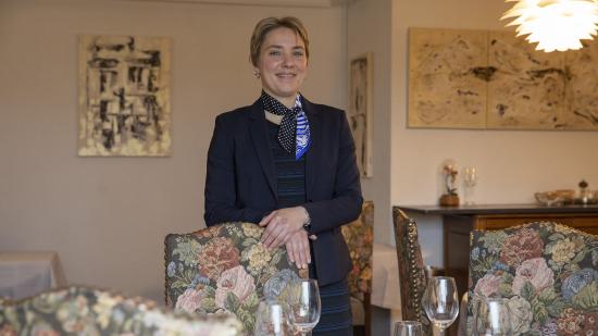 Elsa Jeanvoine, représentante de la France aux championnats du Monde 2019 des maîtres d’hôtel - Crédit photo Région Bourgogne-Franche-Comté David Cesbron